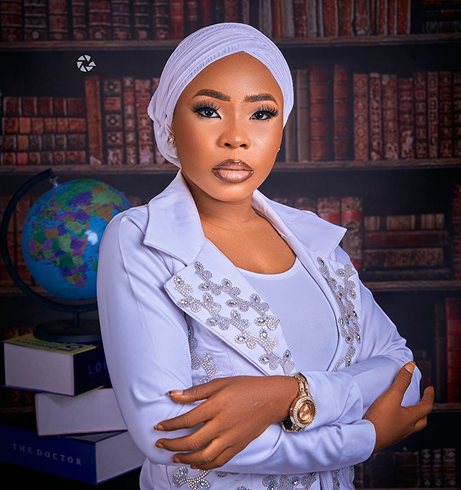 Image of an african lady, a team member of butterflyfoundation